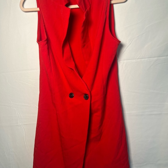 Shasa Vibrant Red Vest - Picture 2 of 4